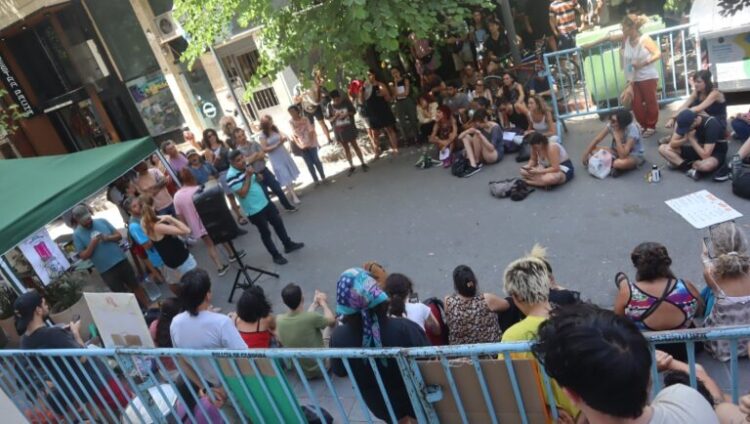 Protesta del personal del Conicet Córdoba contra el “ajuste” de Milei