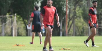 Goltz, capitán de Colón, liquidó a “Wanchope” Ábila