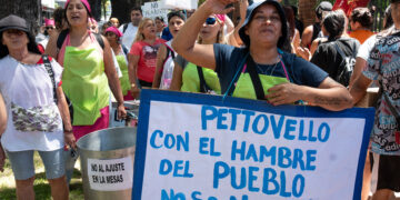 Los sindicatos miden fuerzas en el primer paro general a Milei