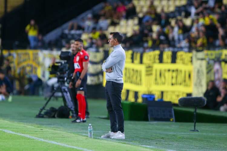 Farré analizó la pretemporada de Belgrano, que cayó ante Peñarol