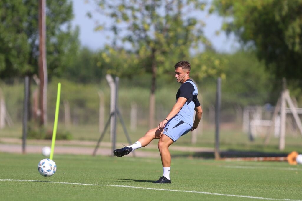 Belgrano tendrá un difícil debut ante Estudiantes