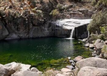 Cascadas cristalinas escondidas en Córdoba, imperdibles para los días de mucho calor