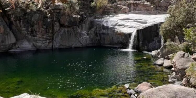 Cascadas cristalinas escondidas en Córdoba, imperdibles para los días de mucho calor
