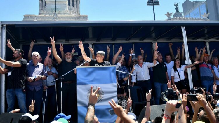 Los co-titulares de la CGT, Héctor Dar y Pablo Moyano, hablaron en el acto.