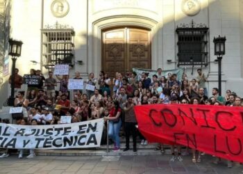 Primeros despidos en las áreas administrativas del Conicet Córdoba