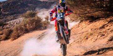 Los hermanos Benavides, en el podio de motocicletas
