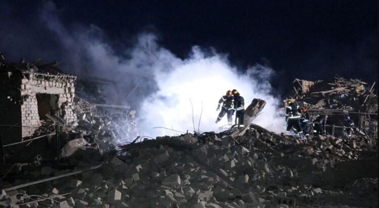 Al menos once personas murieron en un bombardeo ruso al este de Ucrania