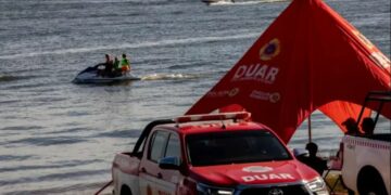 Intensa búsqueda de un hombre que cayó de una moto de agua en Embalse