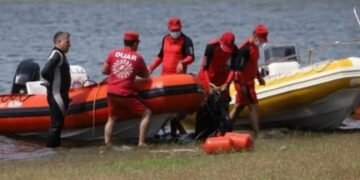 Continúa la búsqueda de un hombre que cayó de una moto agua en el Embalse de Río Tercero