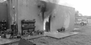 Su vivienda se incendió tras el temporal y perdieron todo