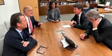 Caputo y Posse se reunieron con la comitiva del FMI