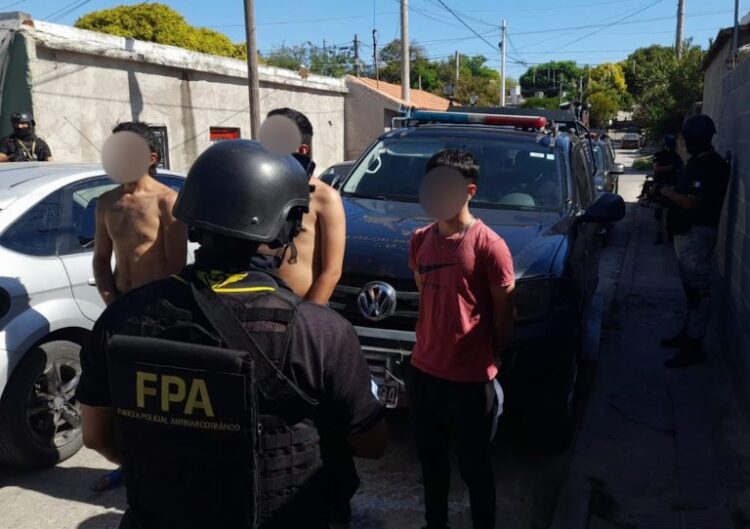 Incautaron droga en barrio Cofico durante un control en áreas de espacios verdes