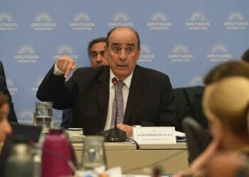 Con apoyo del PRO, el Gobierno presiona por la Ley ómnibus