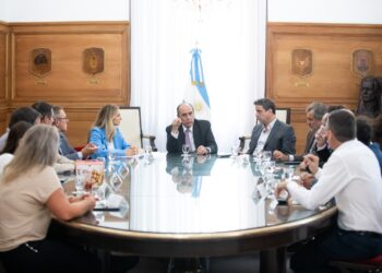 Atenderán el reclamo de los maniseros