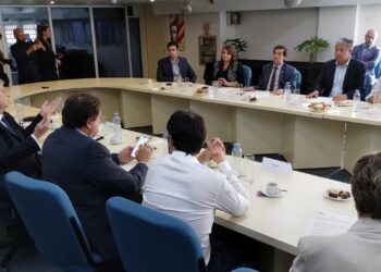 Inédita reunión de gobernadores de provincias productoras de hidrocarburos «en defensa de los recursos»