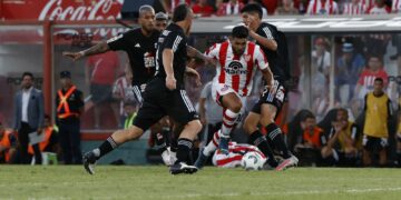 En el debut, Instituto igualó sin goles ante Riestra