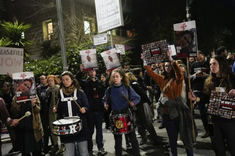 Mujeres reclaman la liberación de rehenes en Israel