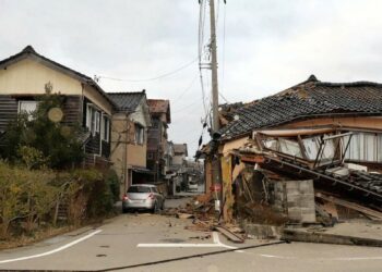 Los sismos que sacudieron a Japón dejaron al menos cuatro muertos