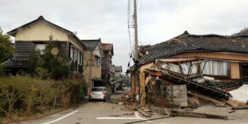 Los sismos que sacudieron a Japón dejaron al menos cuatro muertos