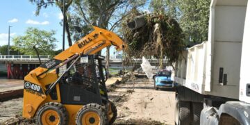 Retiran 95 toneladas de residuos de la Costanera
