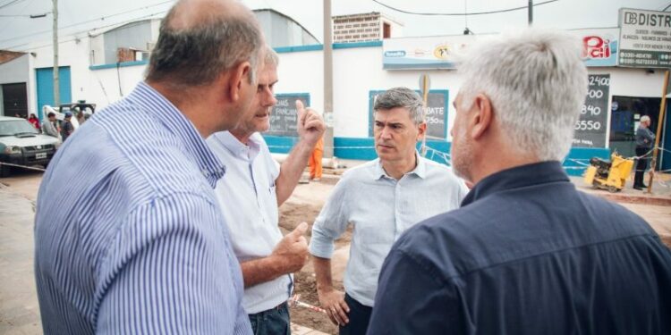 Continúan con las reparaciones de varios desagües pluviales