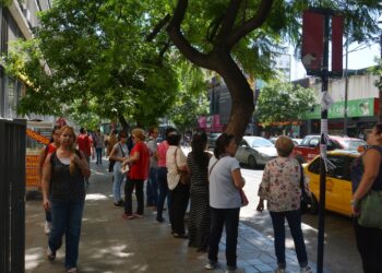 El transporte urbano sufriría un fuerte incremento antes de febrero