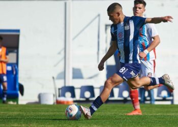 Racing sigue sumando refuerzos