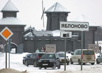 Encontraron las cajas negras de un avión ruso bombardeado