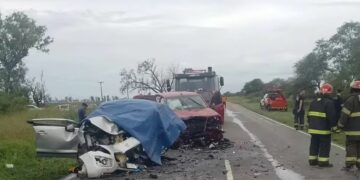 Cuatro muertos, entre ellos dos niñas, por un choque frontal en Córdoba