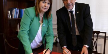 Quinteros acordó con Bullrich protocolos contra el narcotráfico