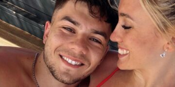 Lucas Blondel confirmó su romance con Morena Beltran a través de las redes