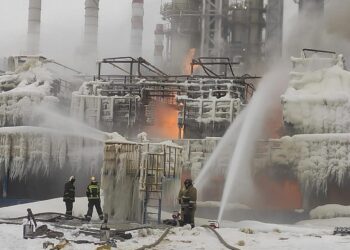Un bombardeo ucraniano contra Donetsk, controlada por Rusia, deja 25 muertos