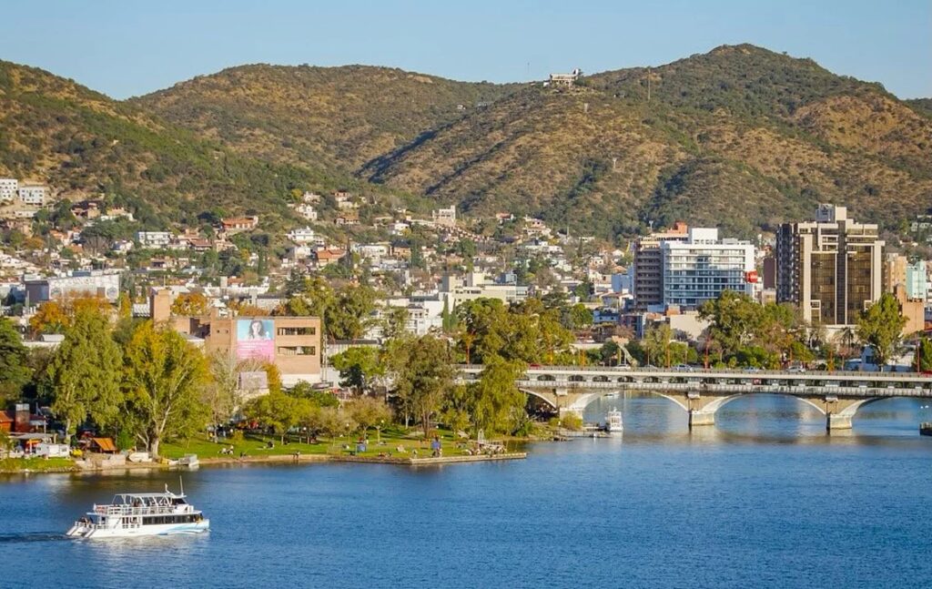 Preocupación en Carlos Paz por las bajas cifras de ocupación en la primera quincena de enero