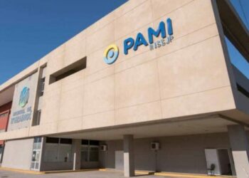 El Pami recorta rangos jerárquicos y elimina cargos políticos con sueldos de $3.000.000