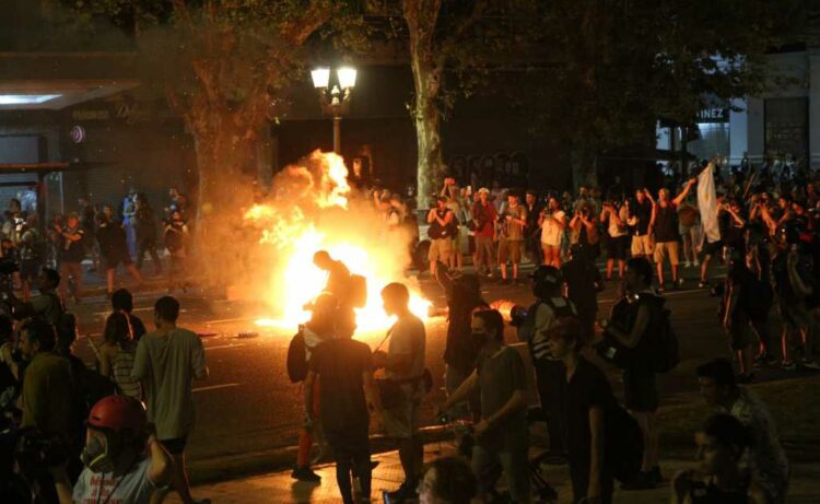 El Gobierno porteño denunció "daños" en la Ciudad por protestas y pidió identificar a responsables