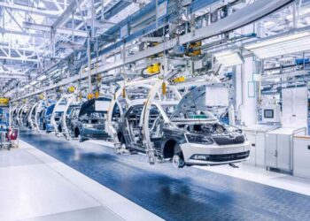 Los patentamientos de vehículos nuevos cayeron un 33% interanual en enero