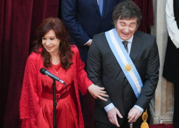 Cristina Kirchner reapareció con duras críticas al gobierno de Milei en un documento de 33 páginas