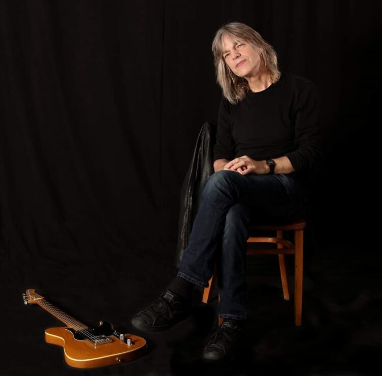 El guitarrista Mike Stern formó parte de la banda del ídolo del Jazz, Miles Davis.