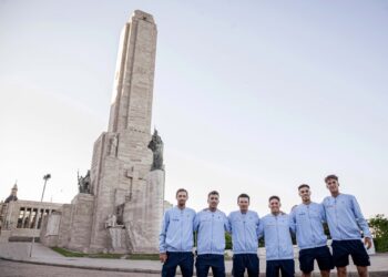 Argentina se sacó la foto oficial en el Monumento a la bandera