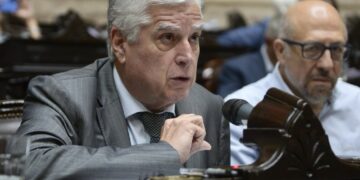 Gutiérrez a Milei: “Deje de agredir a los gobernadores”