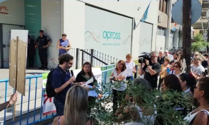 El Foro de Discapacidad se moviliza en Córdoba en reclamo por la actualización de aranceles