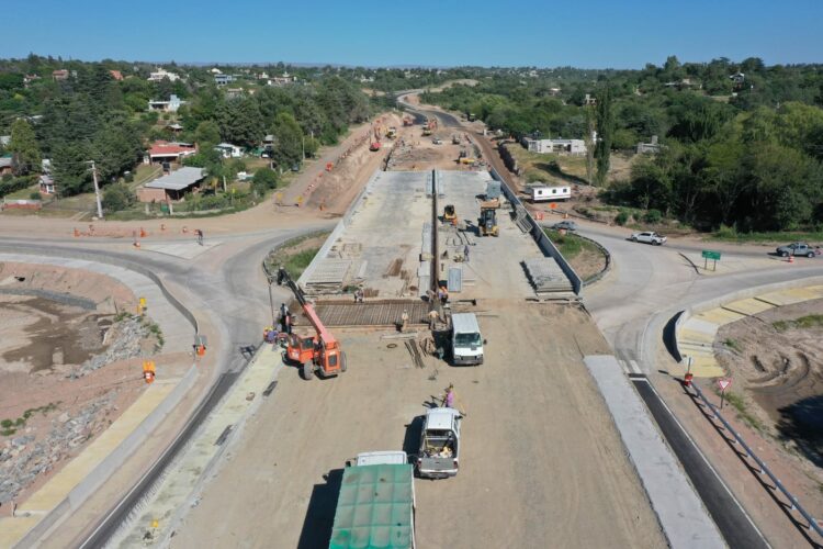 La construcción de la autovía Punilla avanza en tres frentes