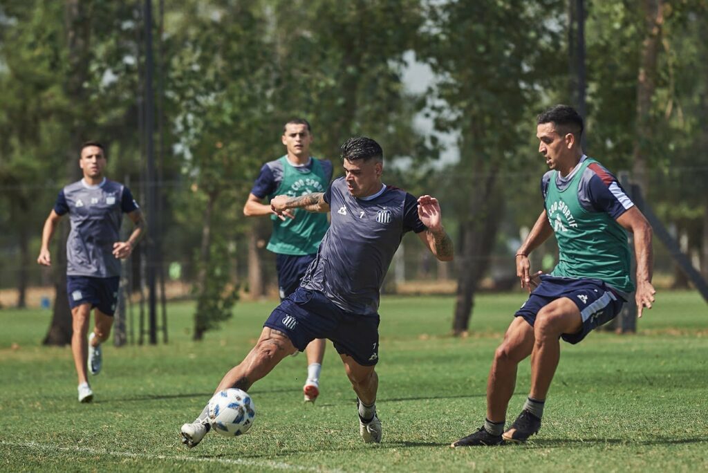 Gustavo Bou: “Buscaba estar en un club que me quiera”
