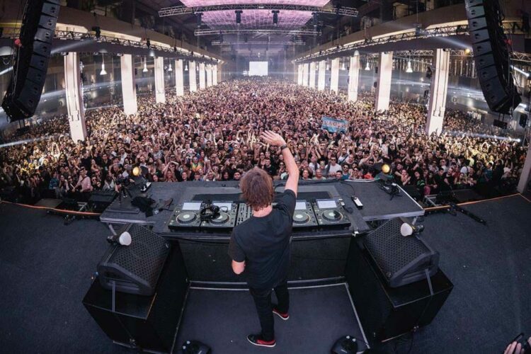 Un show de Cattaneo en Córdoba fue nominado por el uso de biocombustibles en generación eléctrica