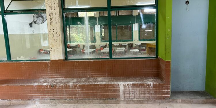 Advierten por fallas estructurales en la escuela Domingo Zípoli