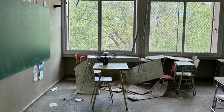 Advierten por fallas estructurales en la escuela Domingo Zípoli