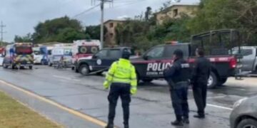 Murieron cinco turistas argentinos en un choque frontal en México