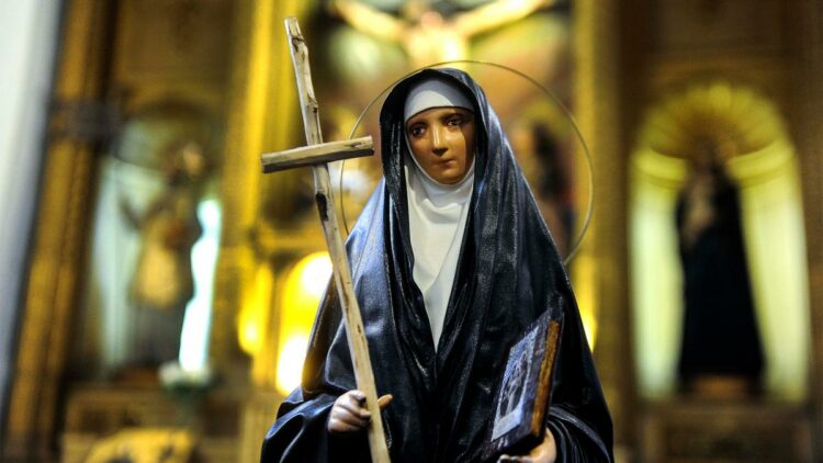 Francisco canonizó a Mama Antula en el Vaticano y la convirtió en la primera santa argentina