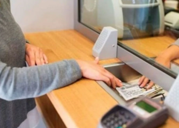 Bancarios cerraron un nuevo acuerdo paritario y el sueldo básico arranca en un millón de pesos