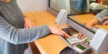 Bancarios cerraron un nuevo acuerdo paritario y el sueldo básico arranca en un millón de pesos